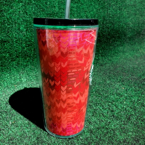 Starbucks 2022 Red Tumbler Cold Beverage Cup 16 oz Green Lid W/Straw - Picture 2 of 8